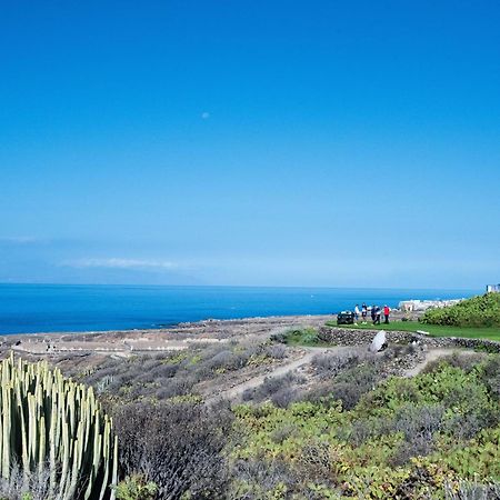 Villa Caleta Golf Адехе Екстериор снимка