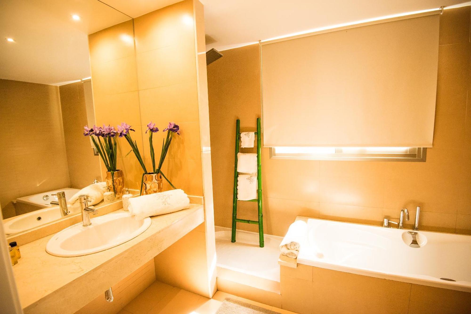 Villa Caleta Golf Адехе Екстериор снимка